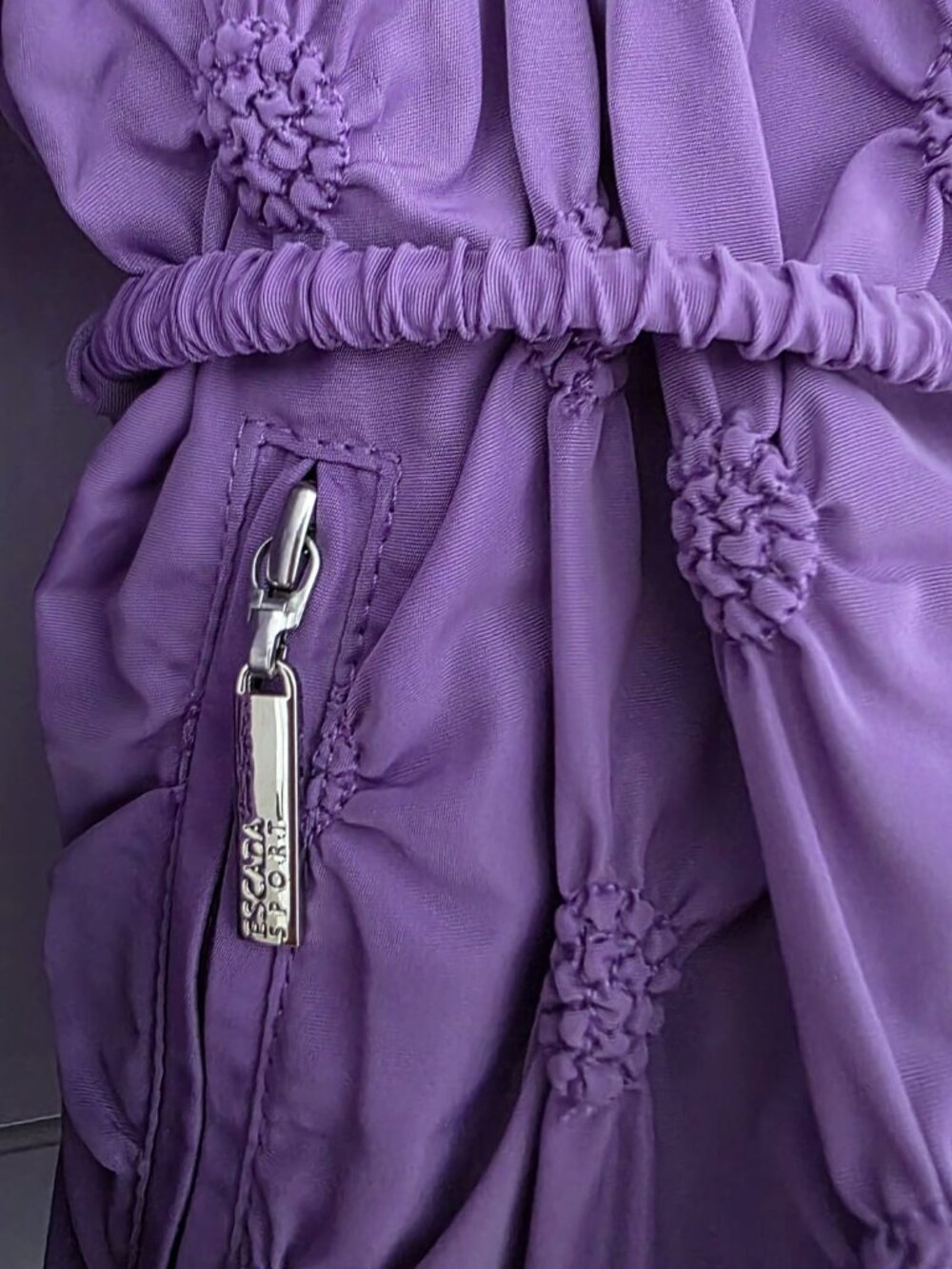 ESCADA JACKET! RARE. - Picture 10 of 15